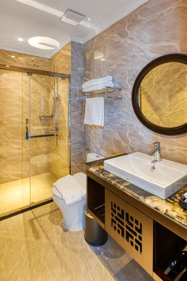 The Almin Hotel ฮาลอง ภายนอก รูปภาพ