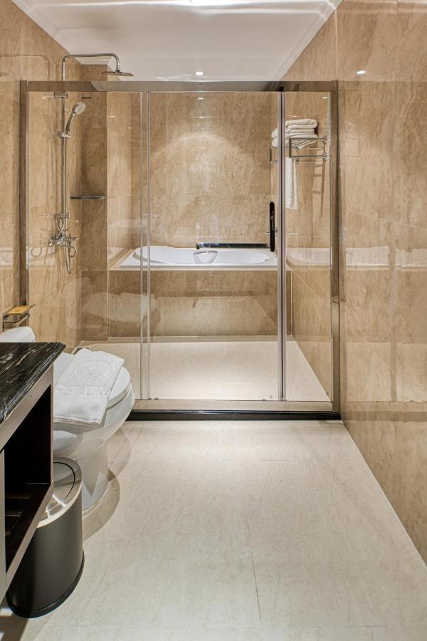 The Almin Hotel ฮาลอง ภายนอก รูปภาพ