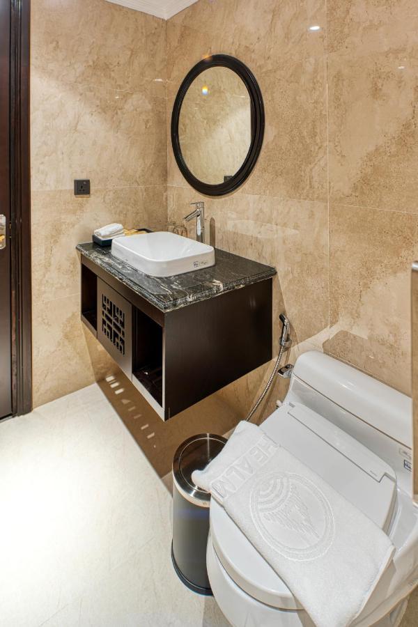 The Almin Hotel ฮาลอง ภายนอก รูปภาพ